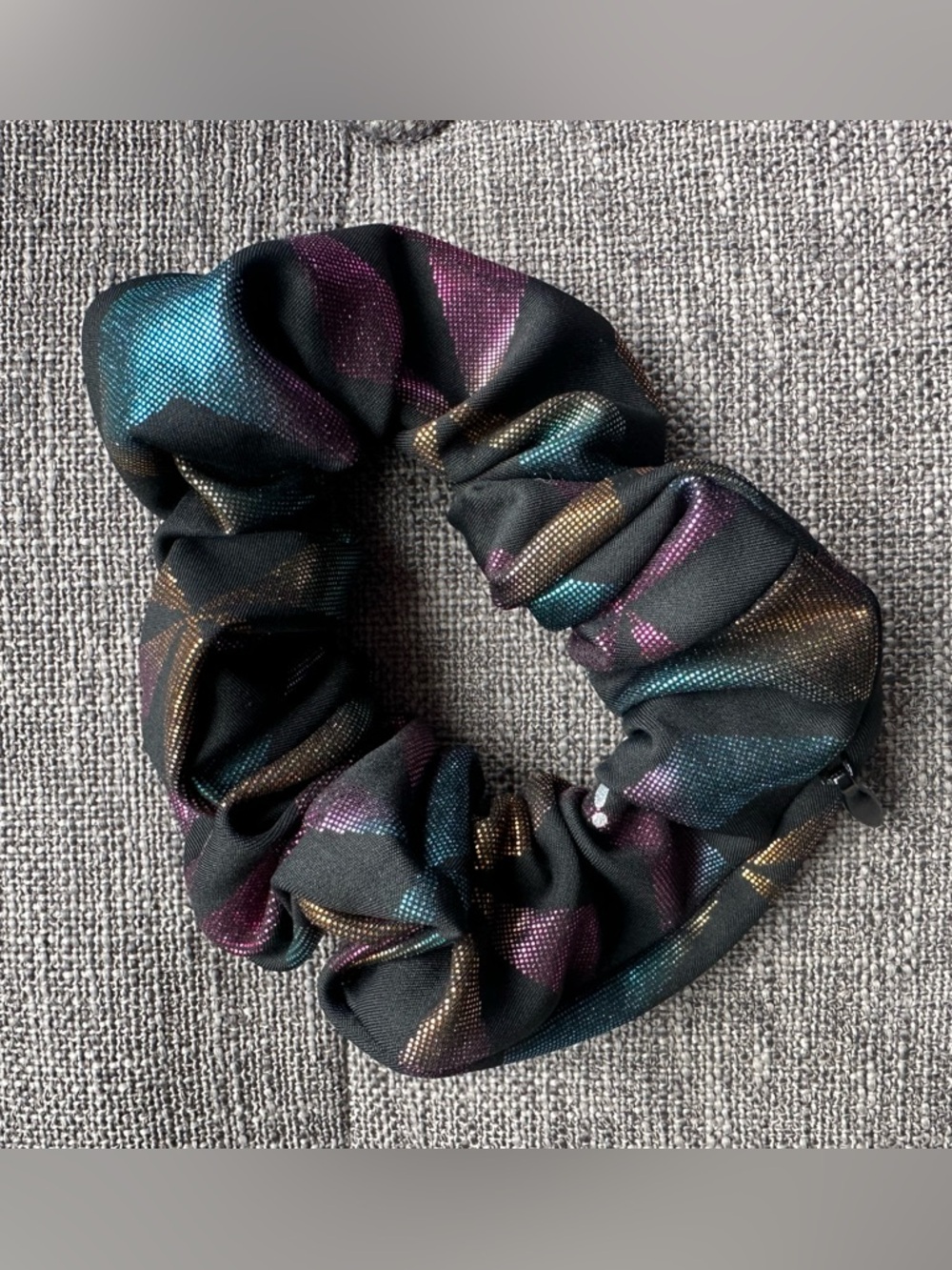 Crowned Athletics Geodesic Epcot Night Zippered Scrunchie BNWOT